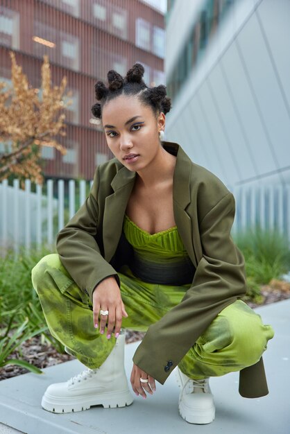 January 2025’s Standout Fashion Moments: Zendaya Radiates in Orange Louis Vuitton, KeKe Palmer Commands in Teal Dior, Rihanna Exudes Edge in Black Leather & More!