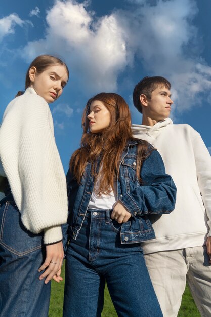 Denim Enthusiasts, Take Note! 4 Stylish Jean Trends on the Rise